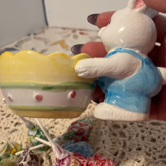 Easter Bunny with Egg Cart Candy Dish Trinket Holder from Hermitage Pottery - Picture 5 of 7
